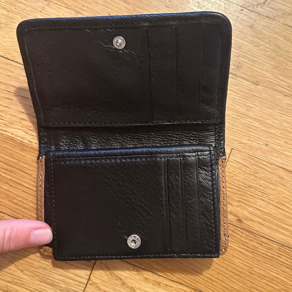 Small tan Brighton wallet - Picture 2 of 3